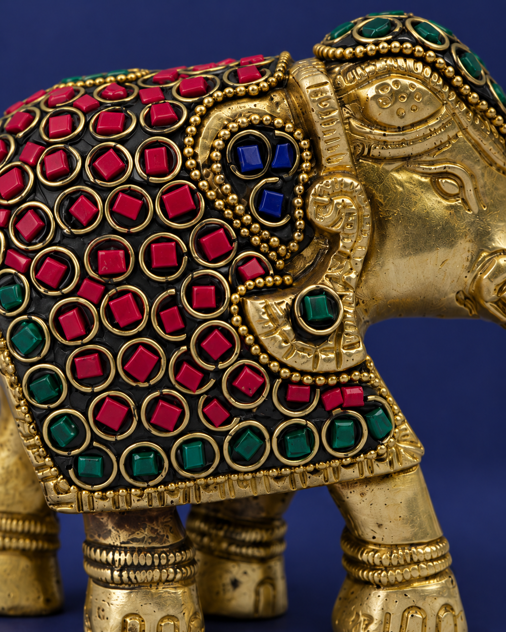 Brass Maharaja Elephant Showpiece – 13 cm — Ornament detail