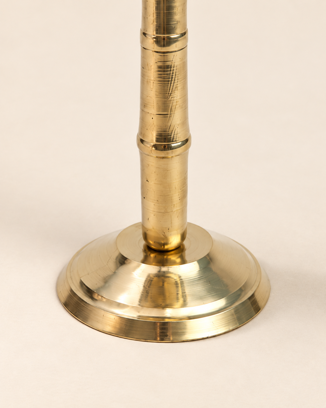 Brass Kamal Akhand Diya with Stand — Finish detail