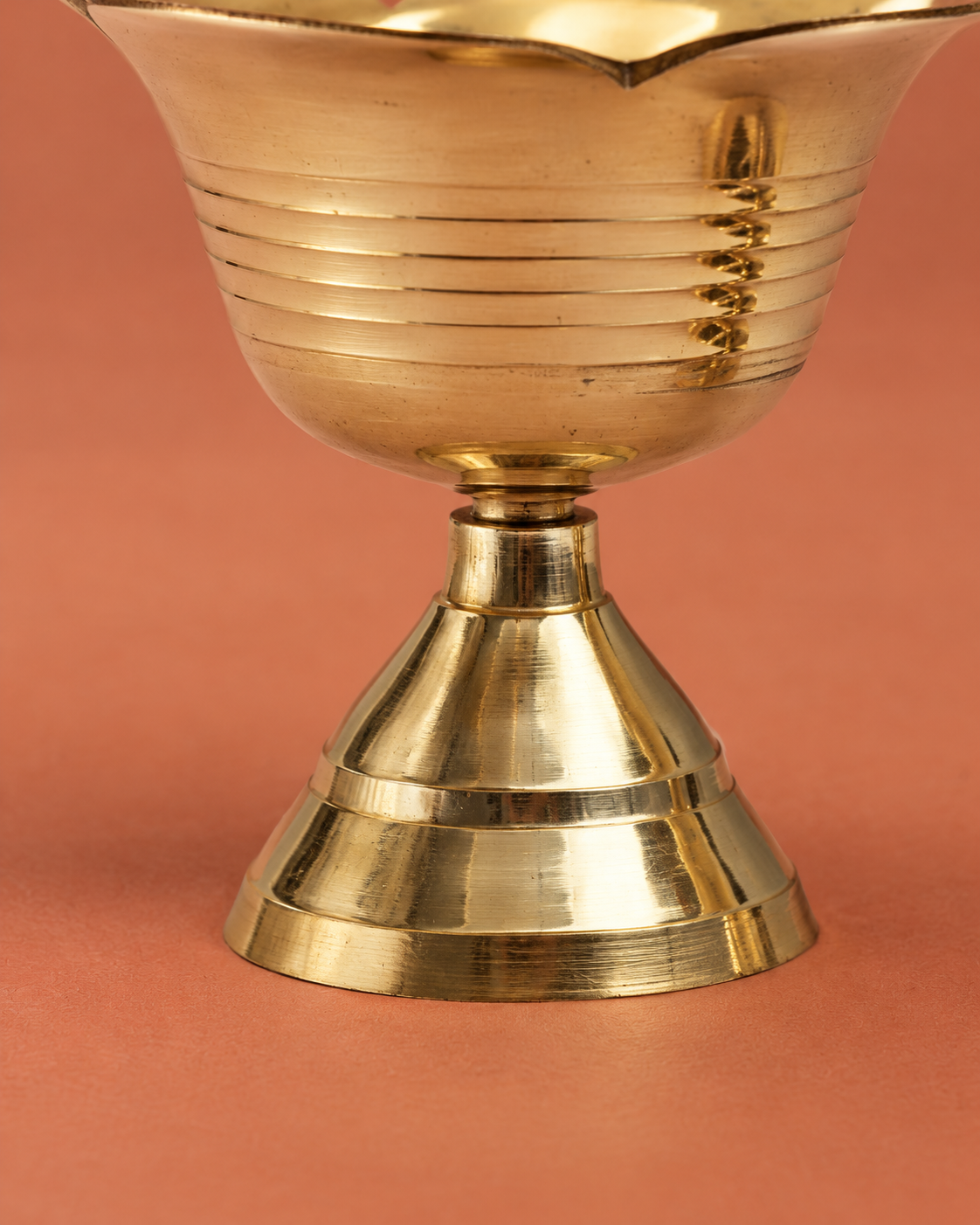 Brass Lotus Design Akhand Diya Set — Finish detail